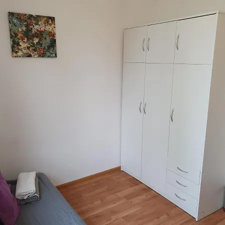 4 Rooms Anielewicza Πανσιόν Βαρσοβία